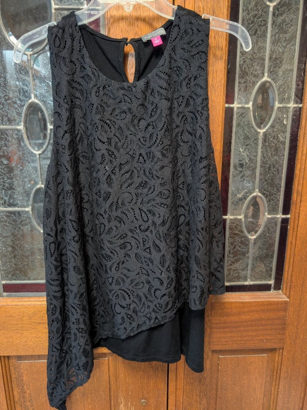 Womens lace sleeveless top, size XLarge
